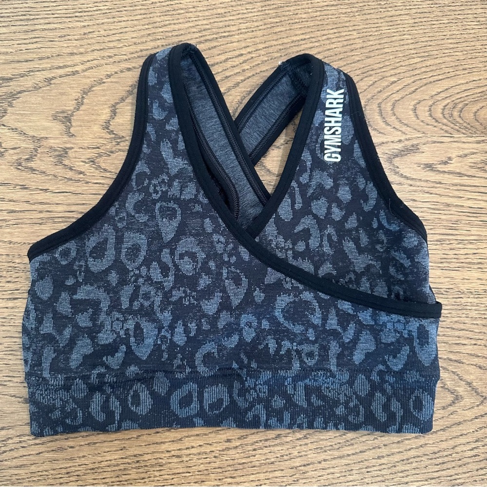 Gymshark Adapt Animal Seamless Sports Bra Gray XS - Picture 1 of 4
